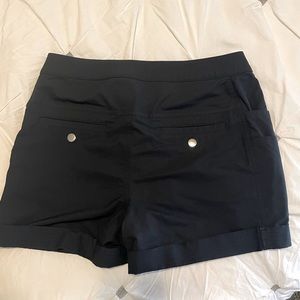 Zyia Shorts